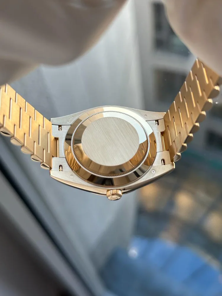 Rolex Day-Date 40 228238